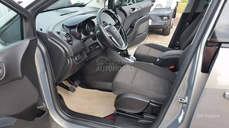 Opel Meriva 1.3CDTI NJOY/0DLIČNA