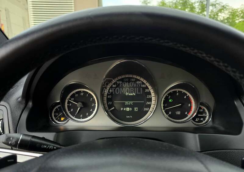 Mercedes Benz E 350 3.0 CDI