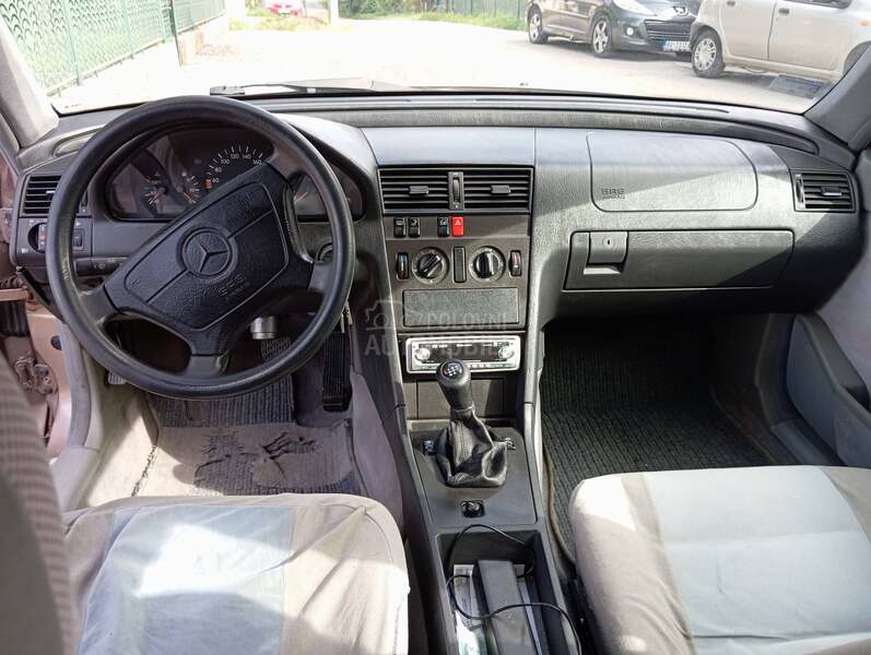 Mercedes Benz C 180 