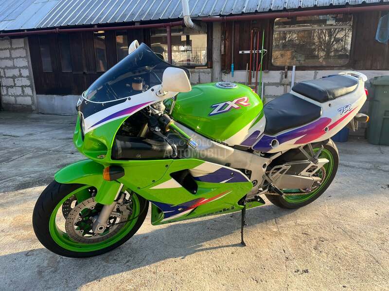 Kawasaki zxr 750