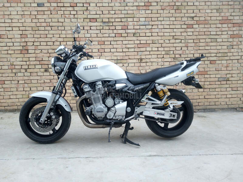 Yamaha XJR 1300