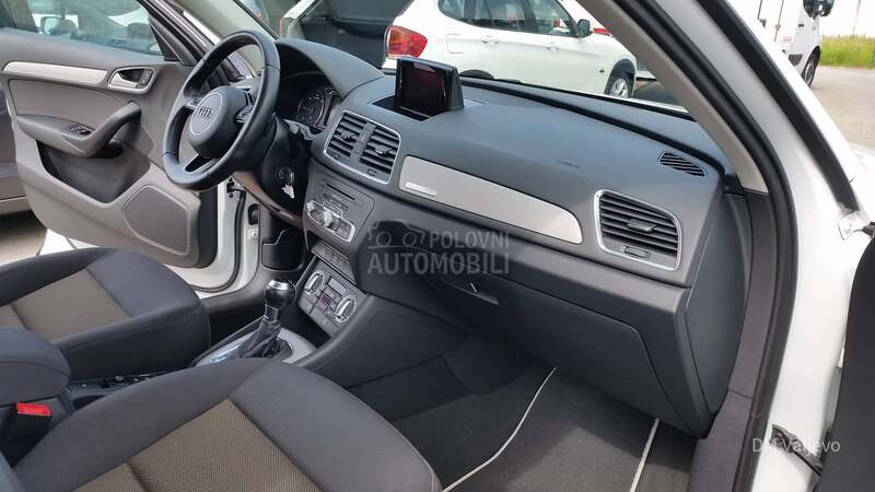 Audi Q3 QUATTRO/S TRONIC/LED