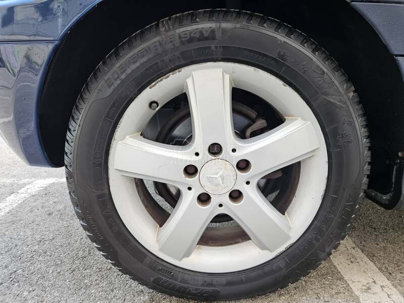 Mercedes Benz B 180 W245
