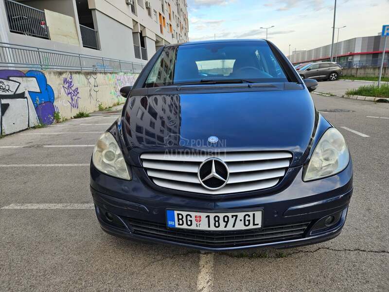 Mercedes Benz B 180 W245