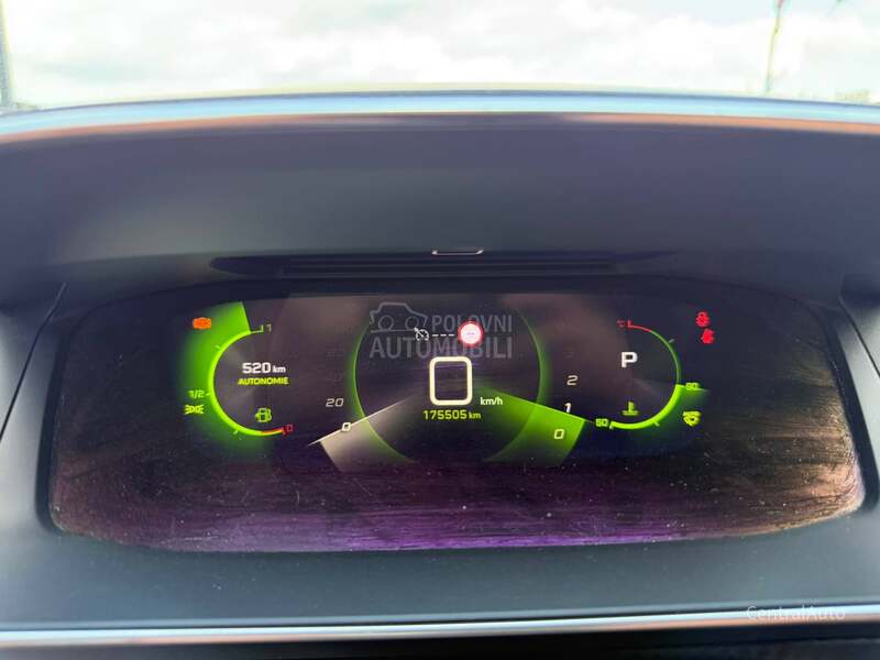 Peugeot 2008 1.5HDI ALURE 8mm