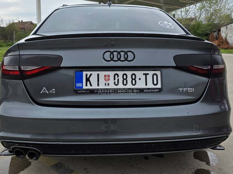 Audi A4 S line