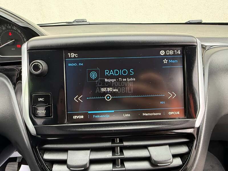 Peugeot 208 1.2 / Activ