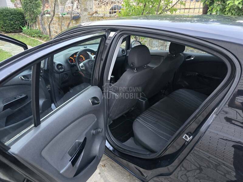Opel Corsa D 