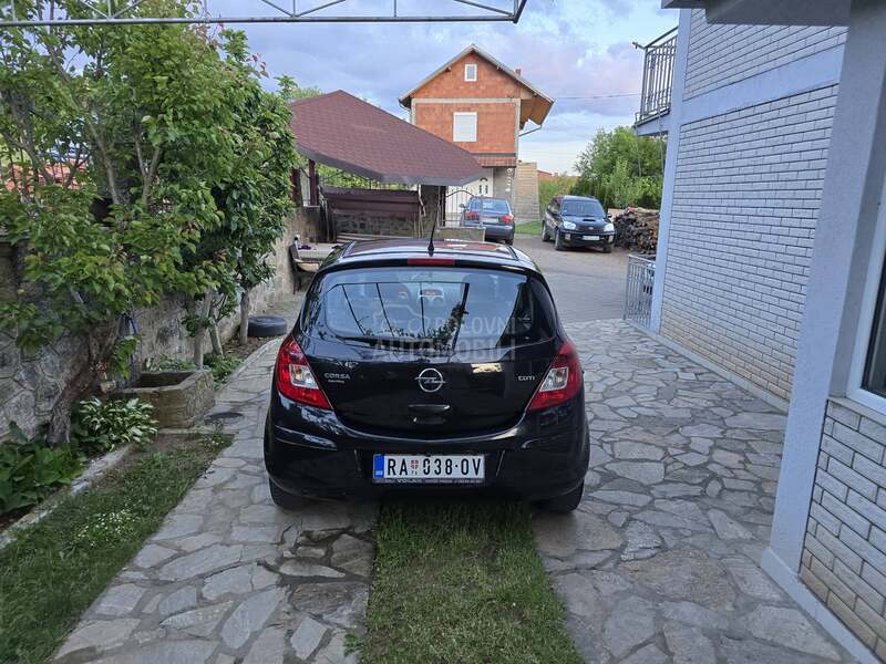 Opel Corsa D 
