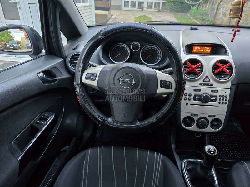Opel Corsa D 