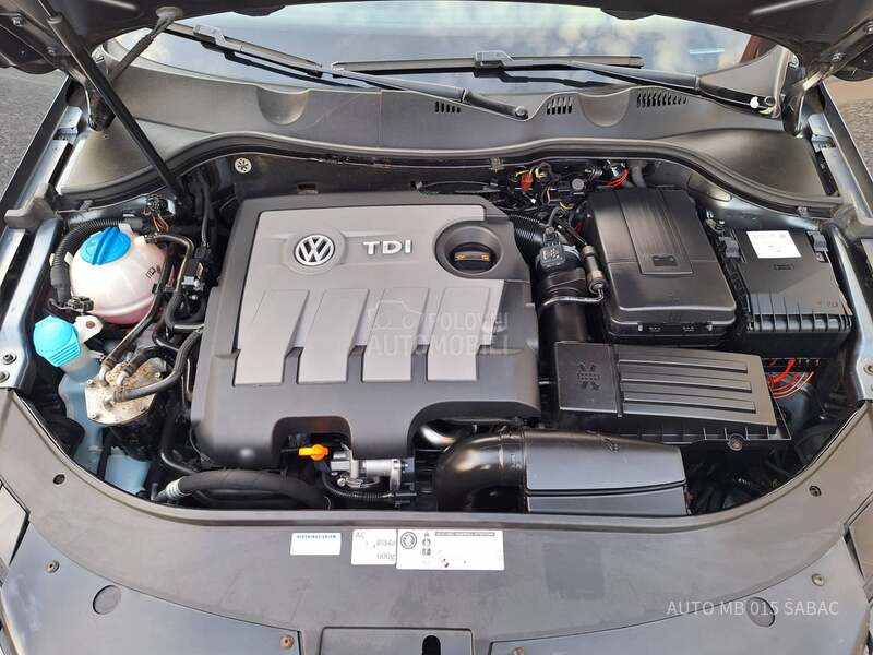 Volkswagen Passat B7 1.6 TDI HIGHLINE
