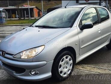 Peugeot 206 -  kompletan auto u delovima