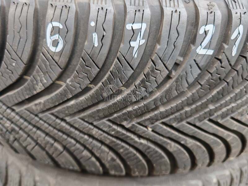 Michelin 215/65 R16 Zimska