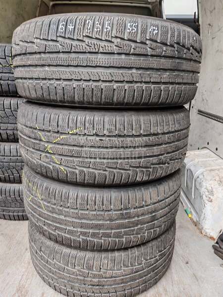 Nokian 235/55 R17 Zimska