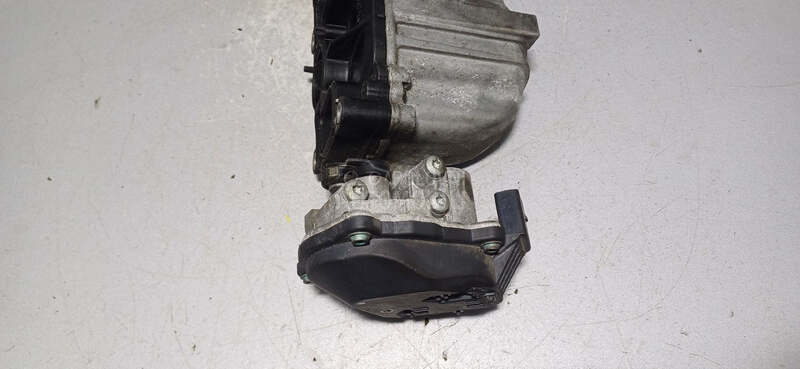 MOTORIC KLAPNE USISNE GRANE