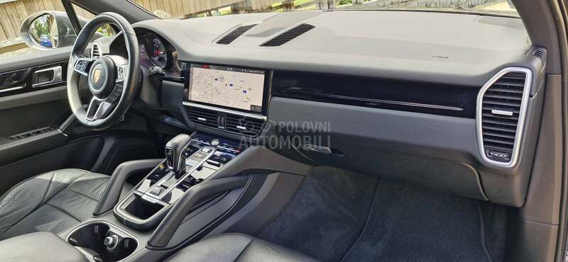 Porsche Cayenne 3,0 chrono NOV