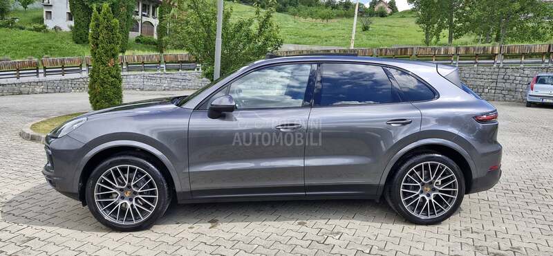 Porsche Cayenne 3,0 chrono NOV