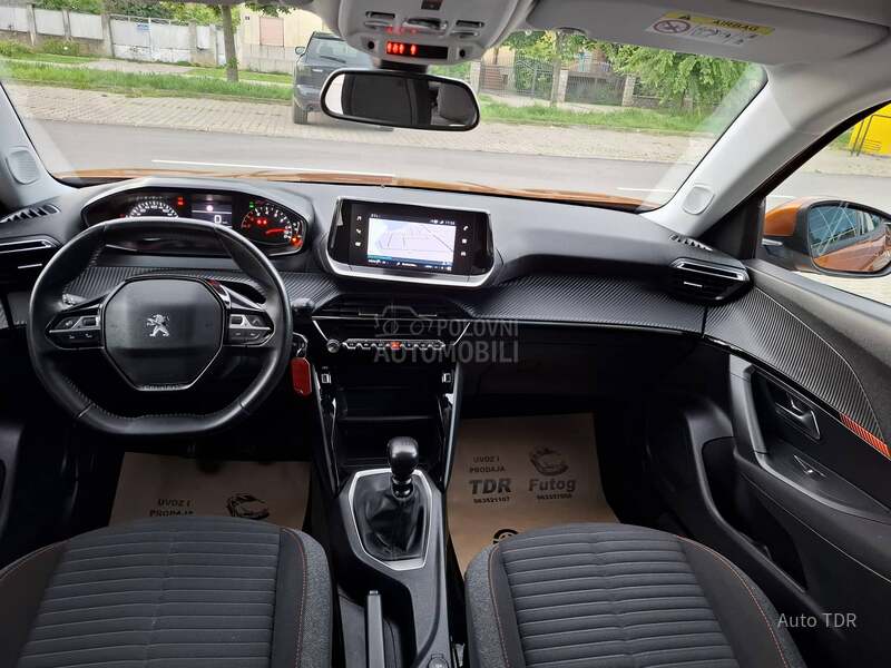 Peugeot 2008 1.5 HDI NOV NOV