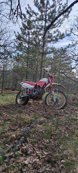 Yamaha XT