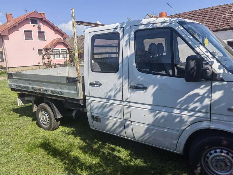 Mercedes Benz sprinter 313