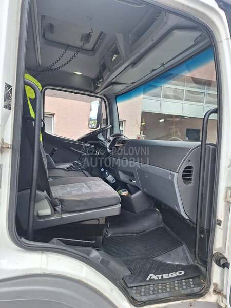 Mercedes Benz 1318L