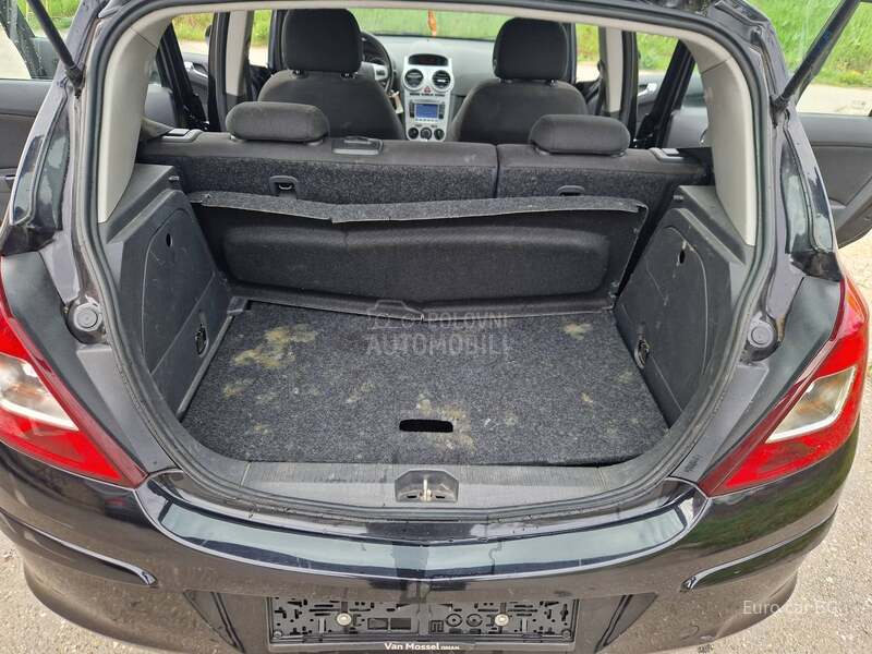 Opel Corsa D ZA TRGOVCE