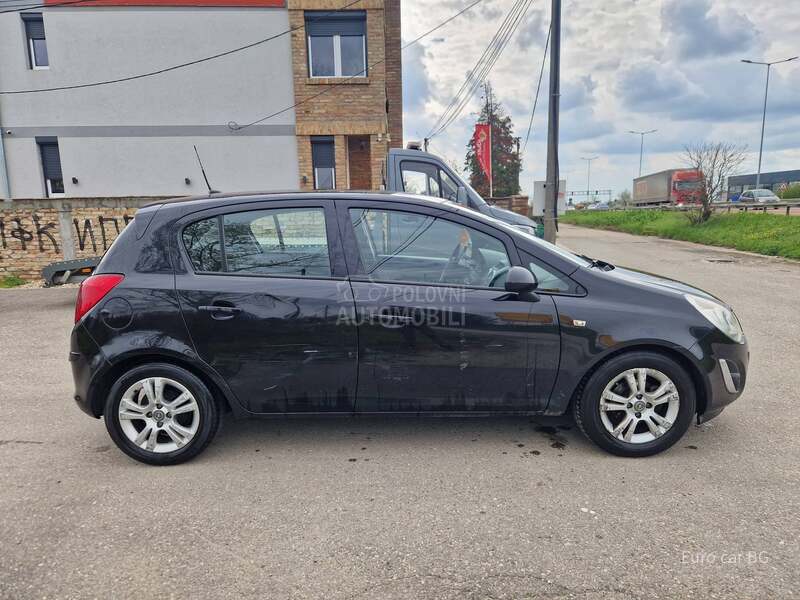 Opel Corsa D ZA TRGOVCE