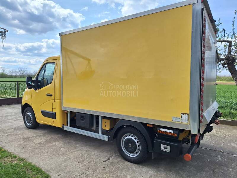 Renault Master 2.3 dci rampa