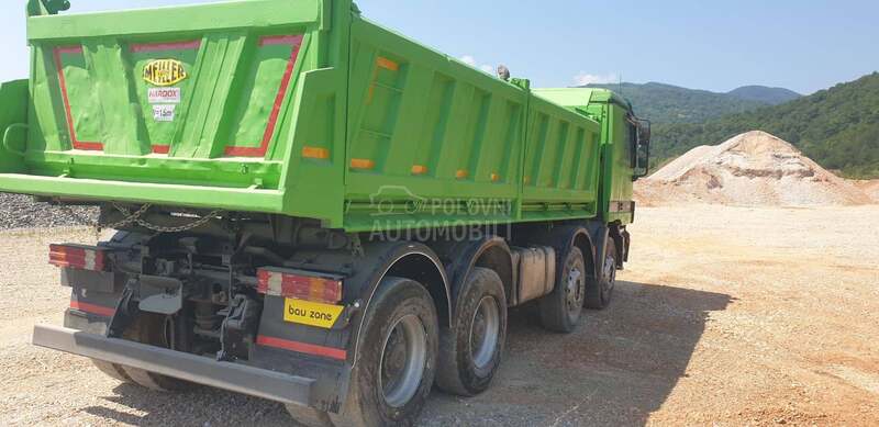 Mercedes Benz 4143