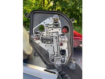 nosac sijalica stop svetla za Fiat Stilo od 2001. do 2007. god.