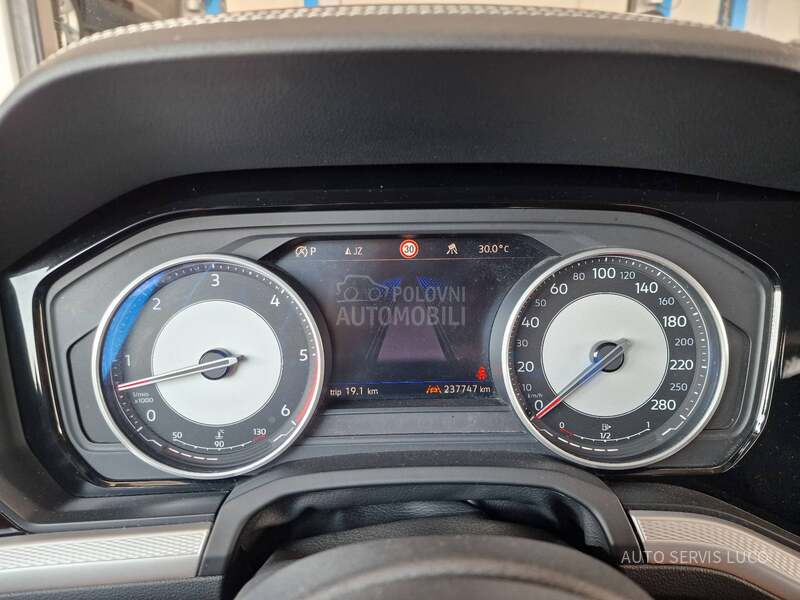 Volkswagen Touareg 3.0 TDI 4X4