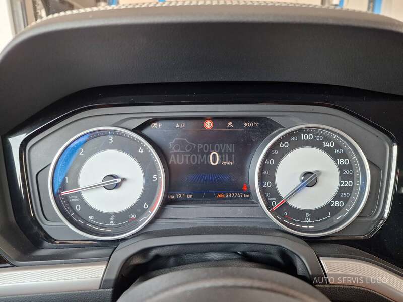 Volkswagen Touareg 3.0 TDI 4X4