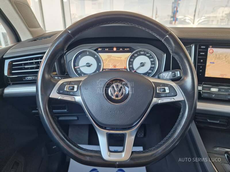 Volkswagen Touareg 3.0 TDI 4X4