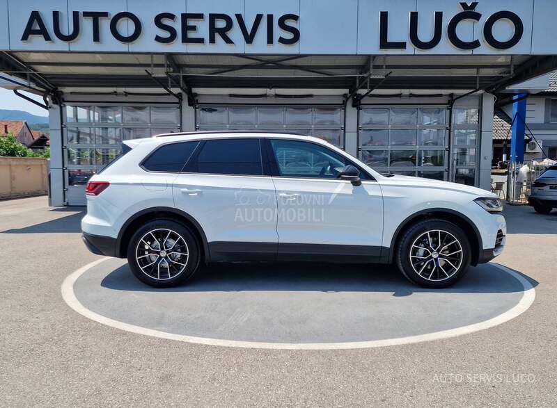 Volkswagen Touareg 3.0 TDI 4X4