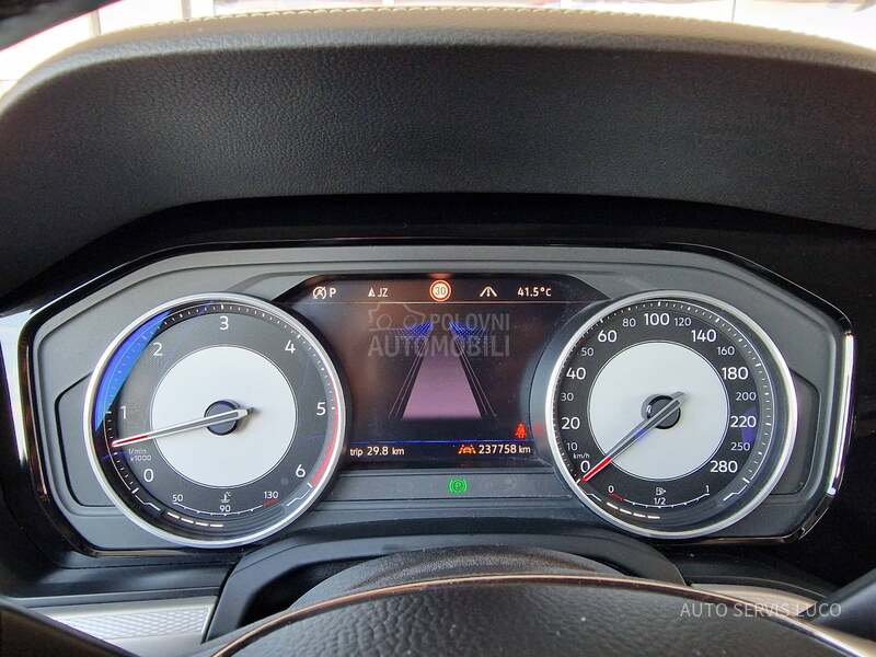 Volkswagen Touareg 3.0 TDI 4X4