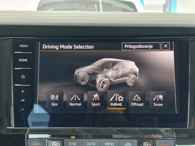 Volkswagen Touareg 3.0 TDI 4X4