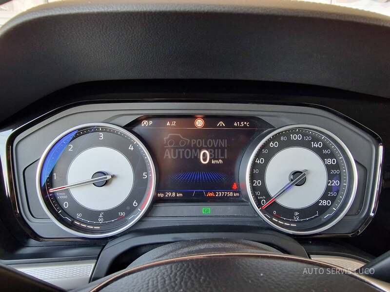 Volkswagen Touareg 3.0 TDI 4X4