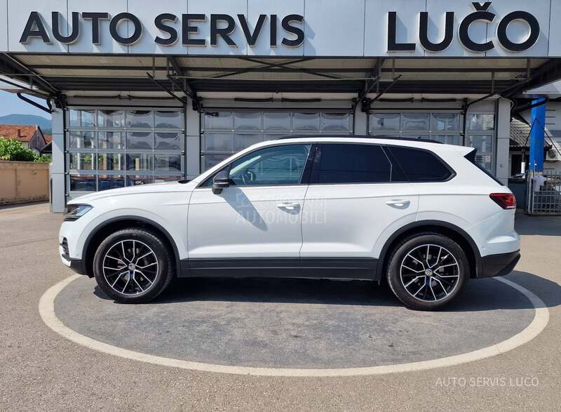 Volkswagen Touareg 3.0 TDI 4X4