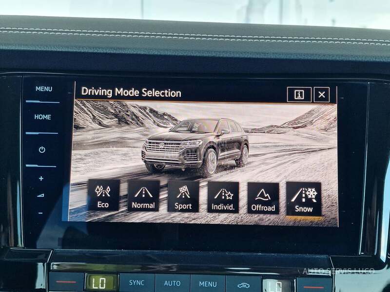 Volkswagen Touareg 3.0 TDI 4X4