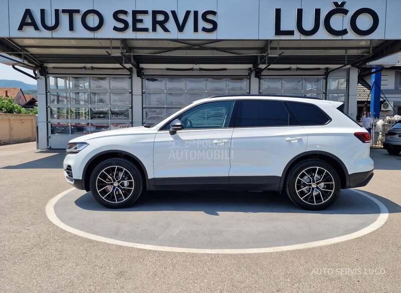 Volkswagen Touareg 3.0 TDI 4X4