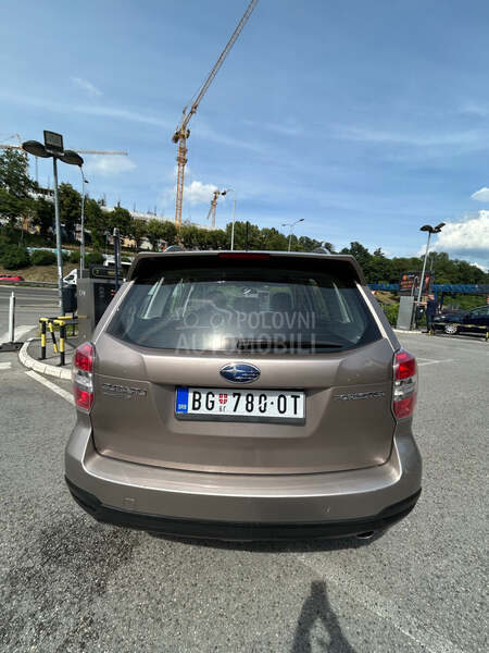 Subaru Forester 20I-L 6MT