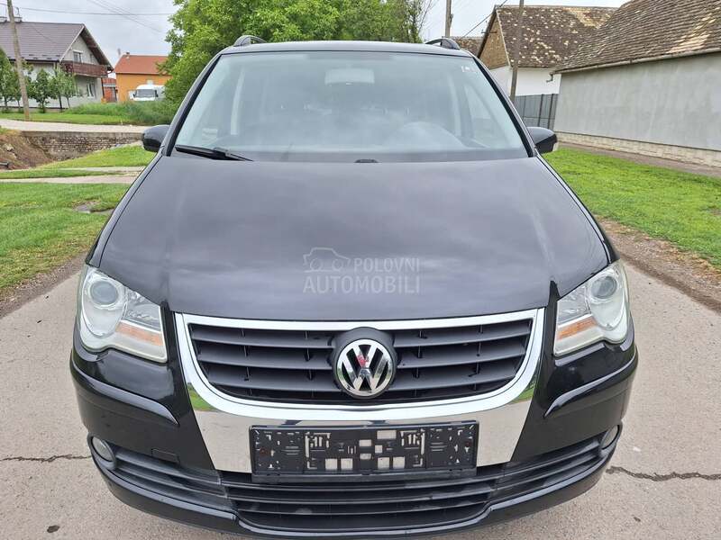 Volkswagen Touran 1.9 TDI,TOOP AUUTO
