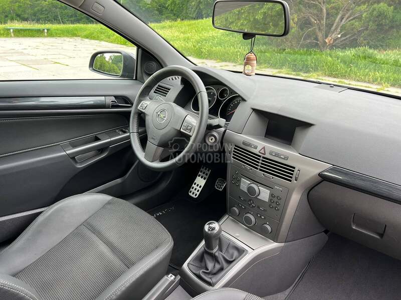 Opel Astra H 1.7 cdti 147000 k m