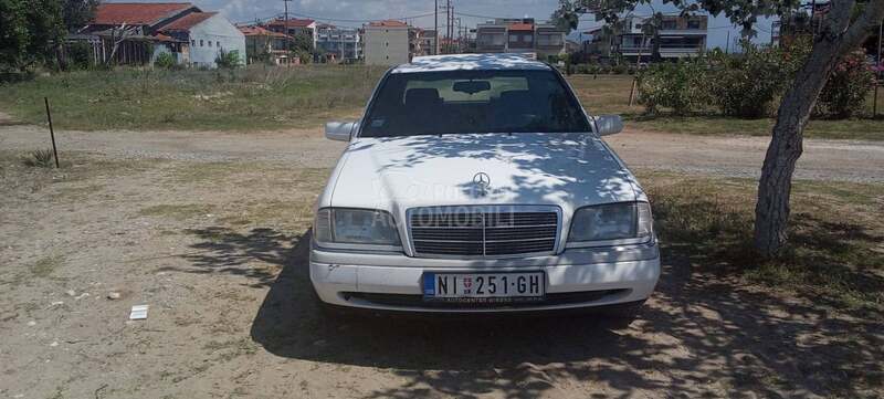 Mercedes Benz C 180 