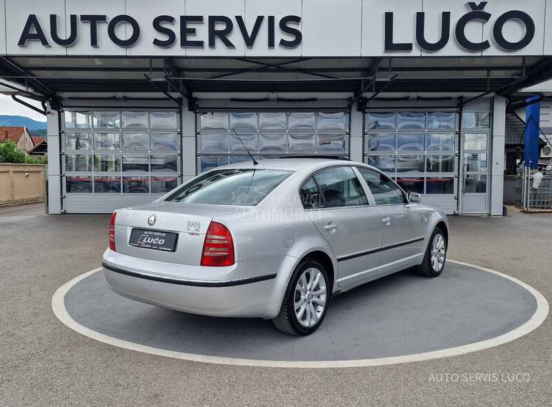 Škoda Superb 1.9 TDI F U L n o v
