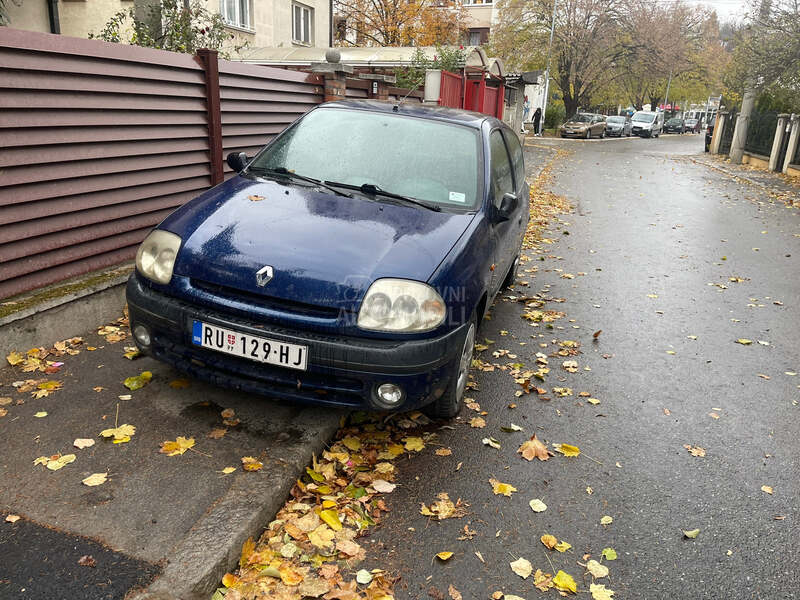 Renault Clio 