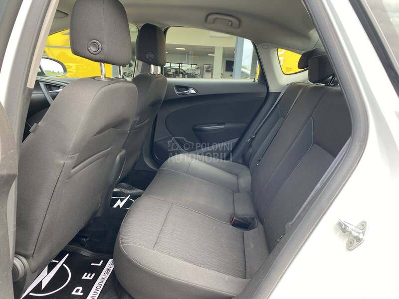 Opel Astra J 1.4 140 HP TNG