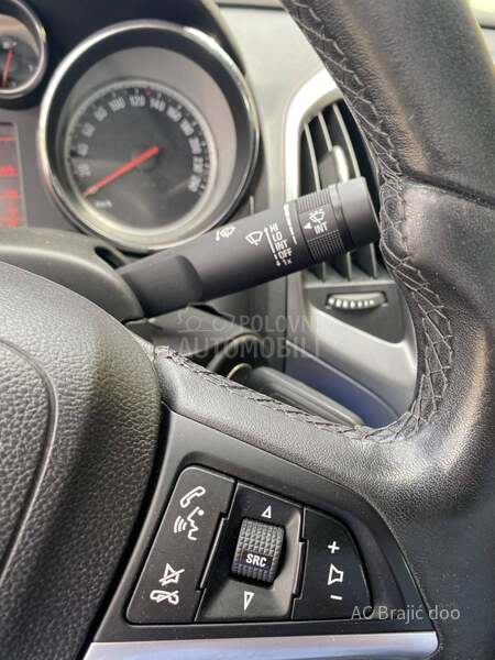 Opel Astra J 1.4 140 HP TNG