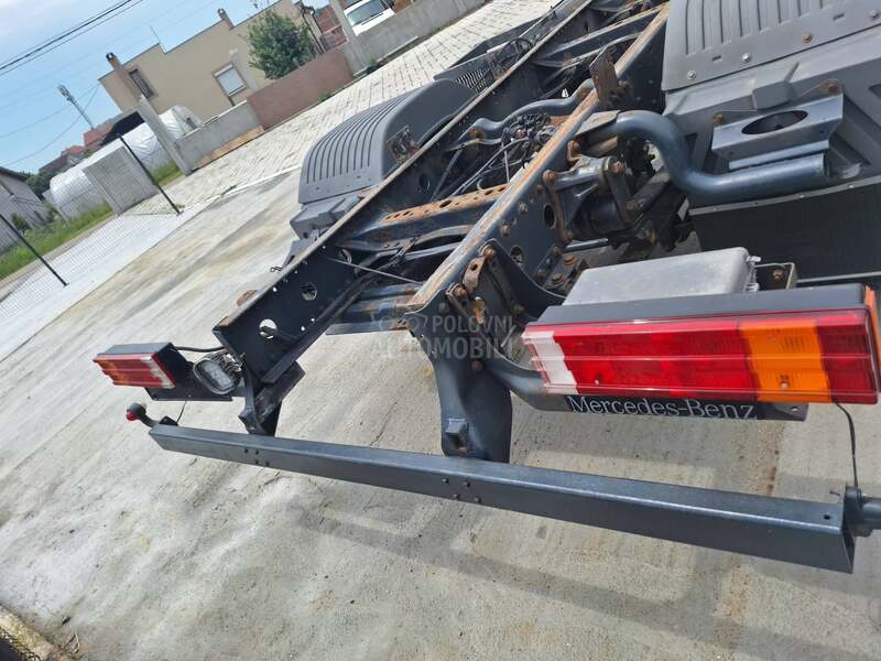Mercedes Benz atego