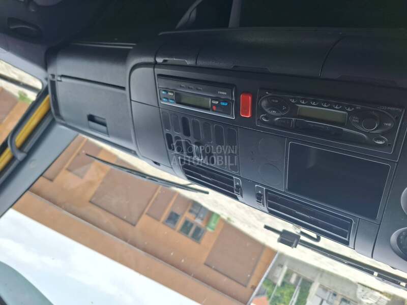Mercedes Benz atego